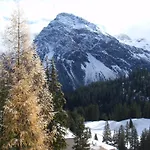 Chalet Tannenrain & Casa Alba Hotel Arosa